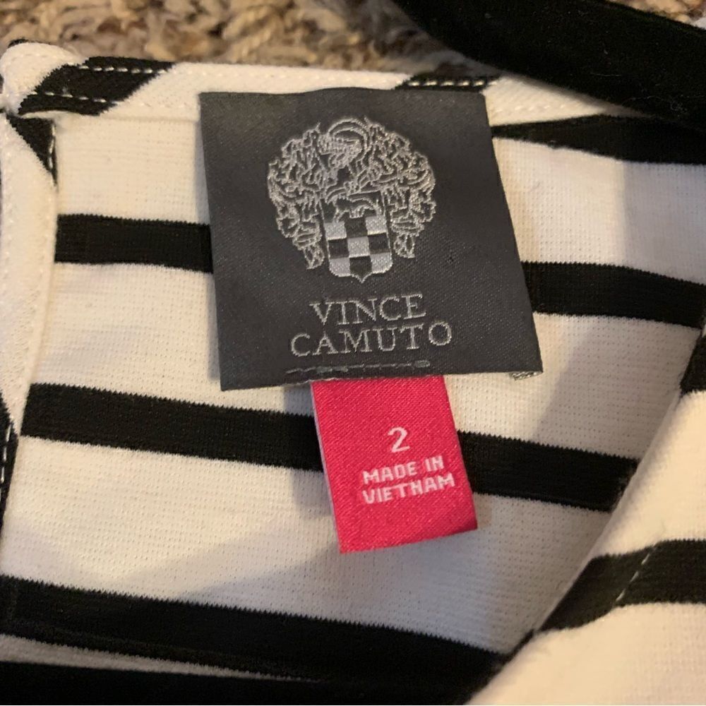 Vince Camuto Cold Shoulder Dress White and Black Striped Keyhole back - Picture 6 of 11
